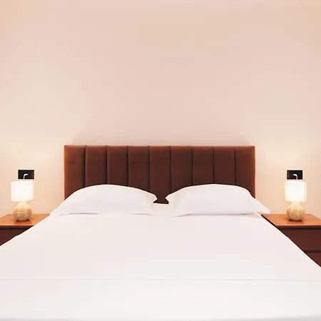 Apartment Mono Boutique